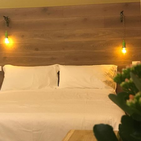 בורדיגרה Hotel Raphael מראה חיצוני תמונה