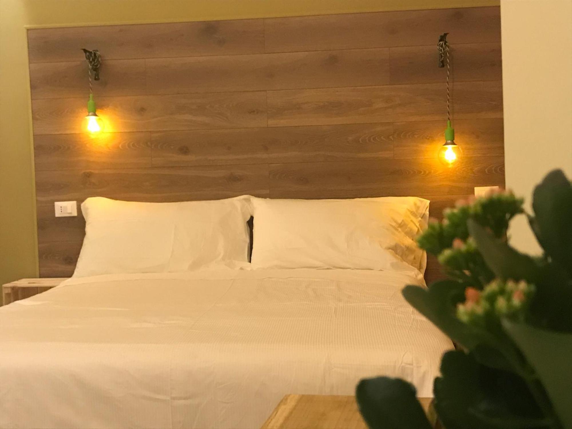 בורדיגרה Hotel Raphael מראה חיצוני תמונה
