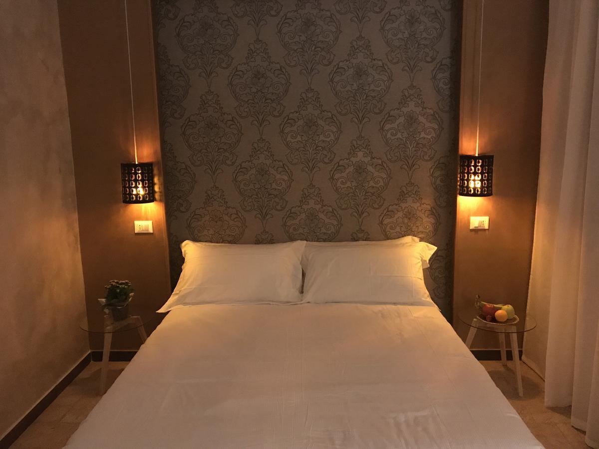 בורדיגרה Hotel Raphael מראה חיצוני תמונה