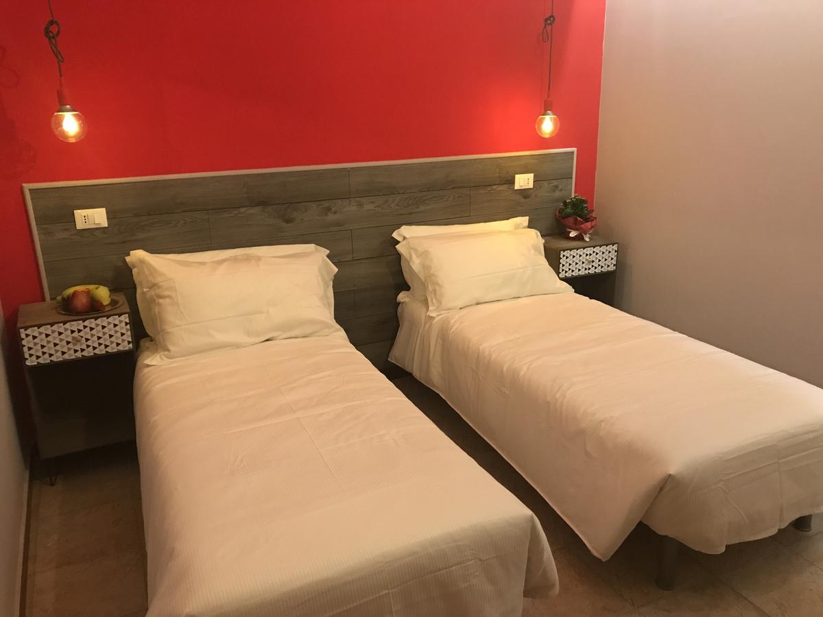 בורדיגרה Hotel Raphael מראה חיצוני תמונה