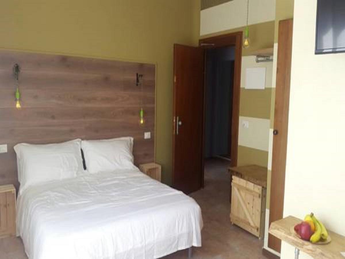 בורדיגרה Hotel Raphael מראה חיצוני תמונה