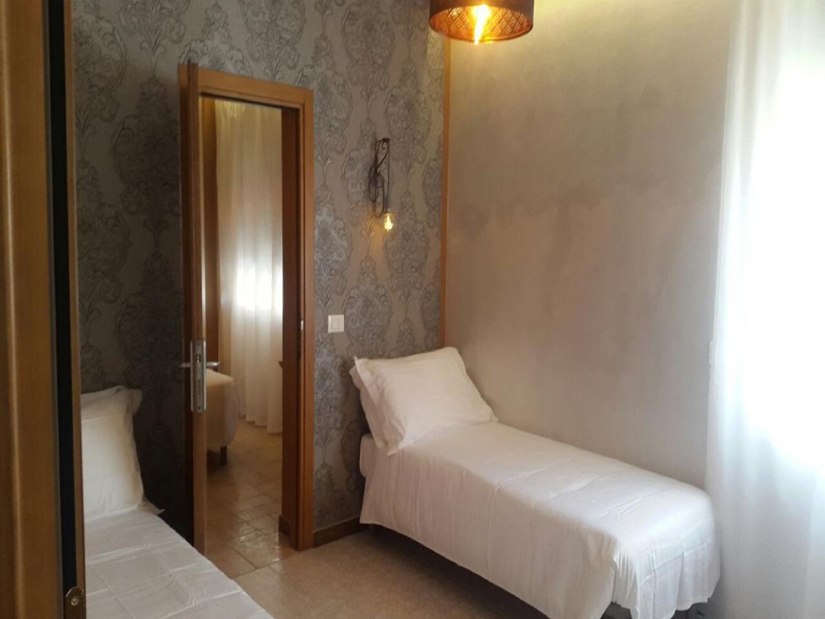 בורדיגרה Hotel Raphael מראה חיצוני תמונה
