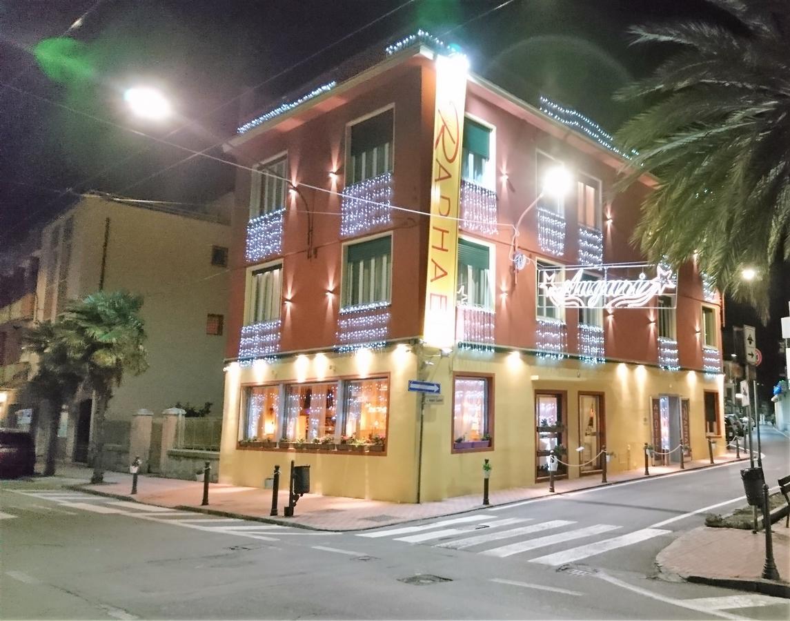בורדיגרה Hotel Raphael מראה חיצוני תמונה
