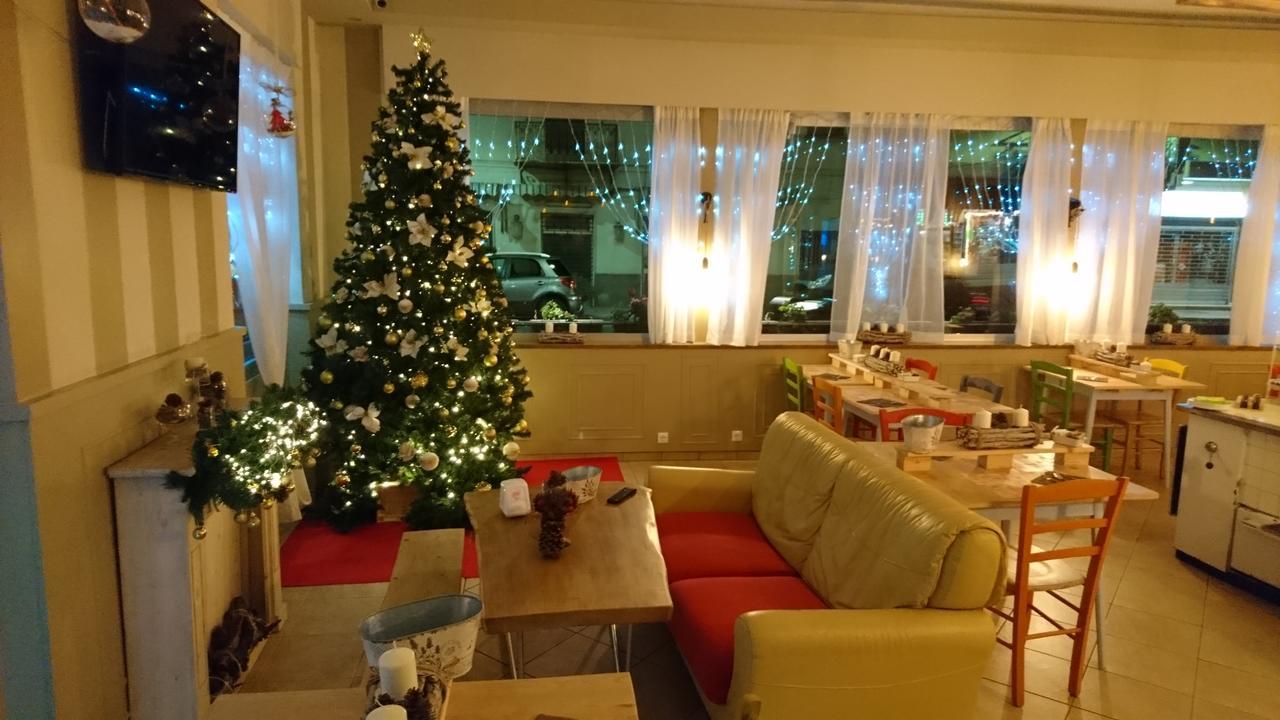 בורדיגרה Hotel Raphael מראה חיצוני תמונה
